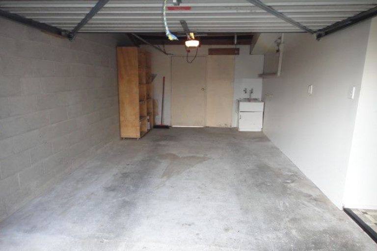 Photo of property in 2/66 Clare Road, St Albans, Christchurch, 8014