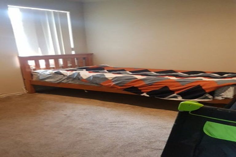 Photo of property in 15 Kanuka Way, Albany, Auckland, 0632