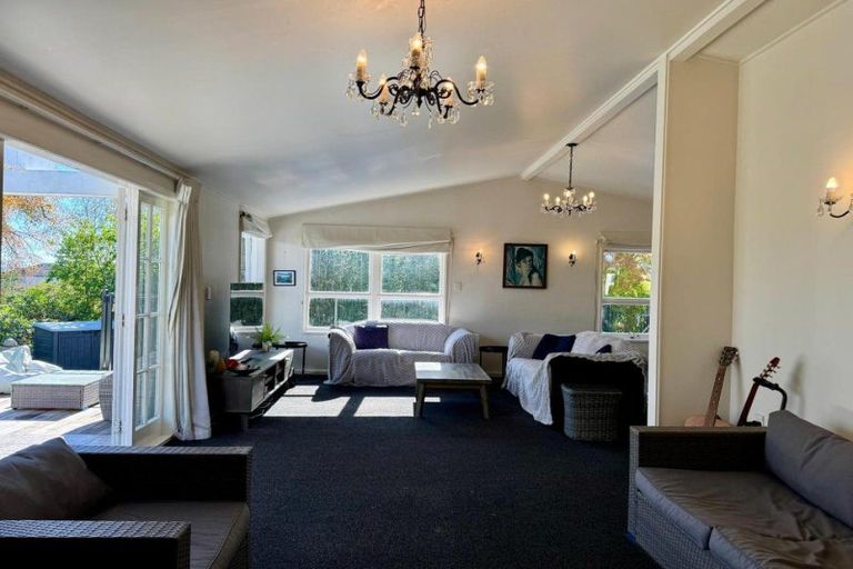 Photo of property in 3 Muritai Crescent, Havelock North, 4130