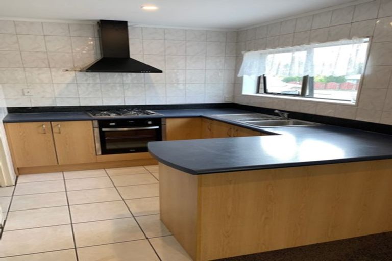 Photo of property in 1/53 Priestley Drive, Bucklands Beach, Auckland, 2014