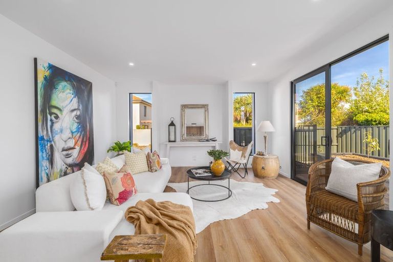 Photo of property in 6 Kinleys Lane, St Albans, Christchurch, 8014
