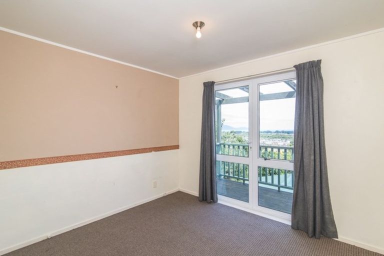 Photo of property in 63 Kotare Street, Waikanae, 5036