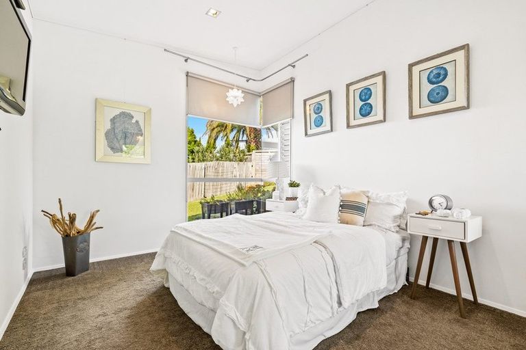 Photo of property in 17 Javelin Close, Gulf Harbour, Whangaparaoa, 0930