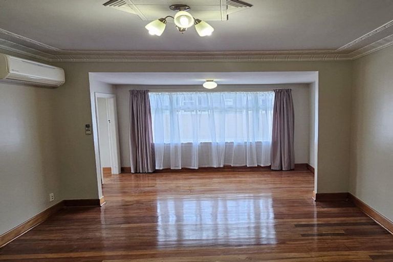 Photo of property in 35 Jameson Avenue, St Albans, Christchurch, 8052