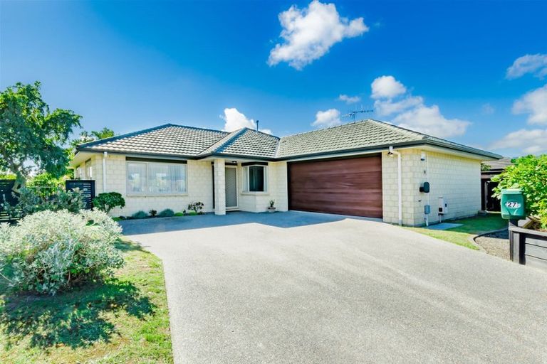 Photo of property in 27 Manhattan Court, Paraparaumu Beach, Paraparaumu, 5032