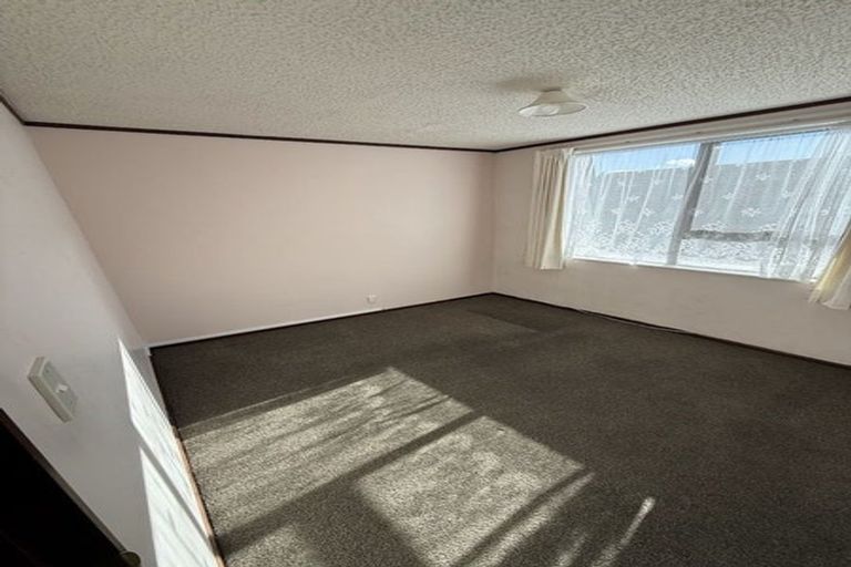 Photo of property in 2/396 Cambridge Terrace, Naenae, Lower Hutt, 5011