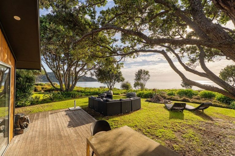 Photo of property in 122 Mangakahia Drive, Whangapoua, Coromandel, 3582