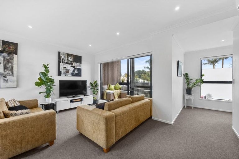 Photo of property in 500c Te Atatu Road, Te Atatu Peninsula, Auckland, 0610