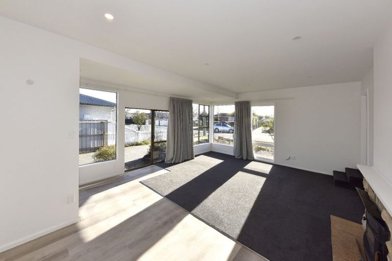 Photo of property in 34 Wingate Street, Redwood, Christchurch, 8051