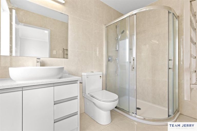 Photo of property in 3 Knockanara Drive, Flat Bush, Auckland, 2019