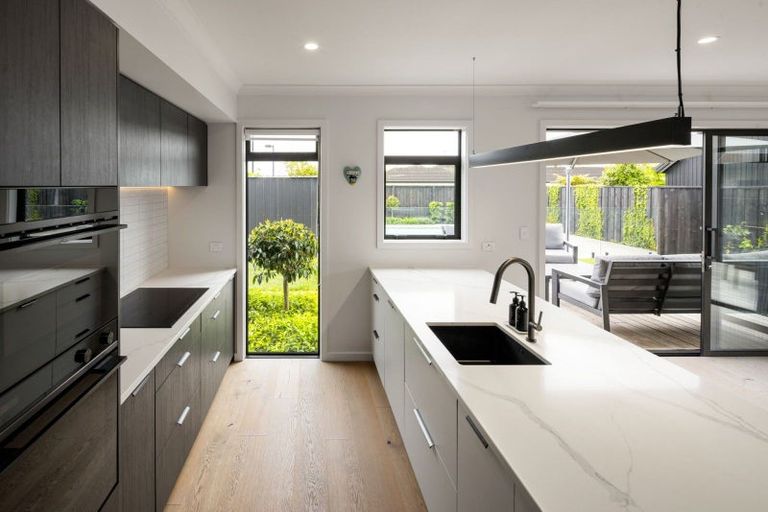 Photo of property in 14 Bree Place, Flagstaff, Hamilton, 3210