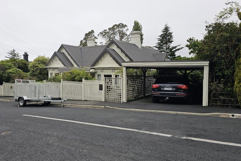 Photo of property in 6 Grendon Street, Maori Hill, Dunedin, 9010