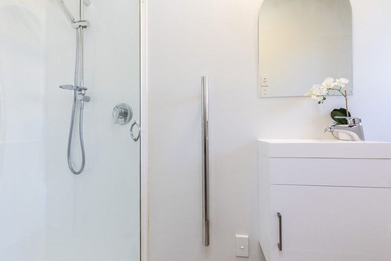 Photo of property in 6d Rimu Street, Riccarton, Christchurch, 8041