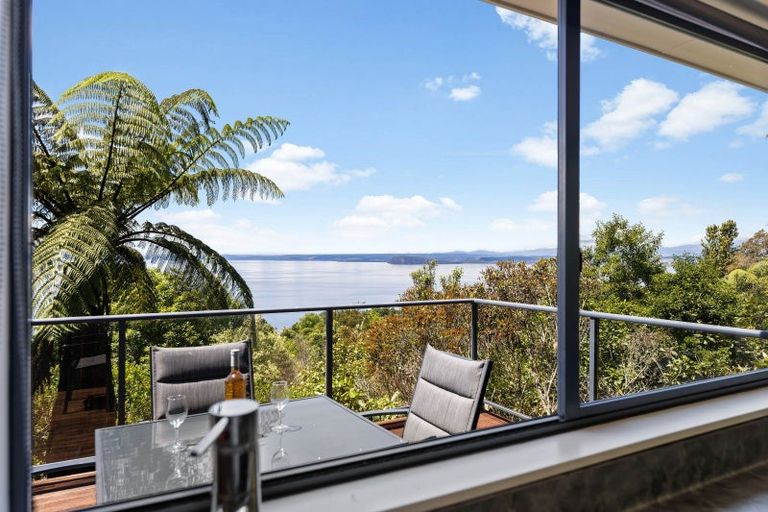 Photo of property in 7 Rereao Lane, Pukawa Bay, Turangi, 3381