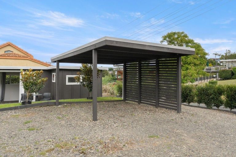 Photo of property in 91 Omokoroa Road, Omokoroa, 3114