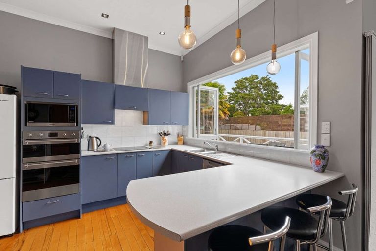 Photo of property in 97 Waimauku Station Road, Waimauku, 0812