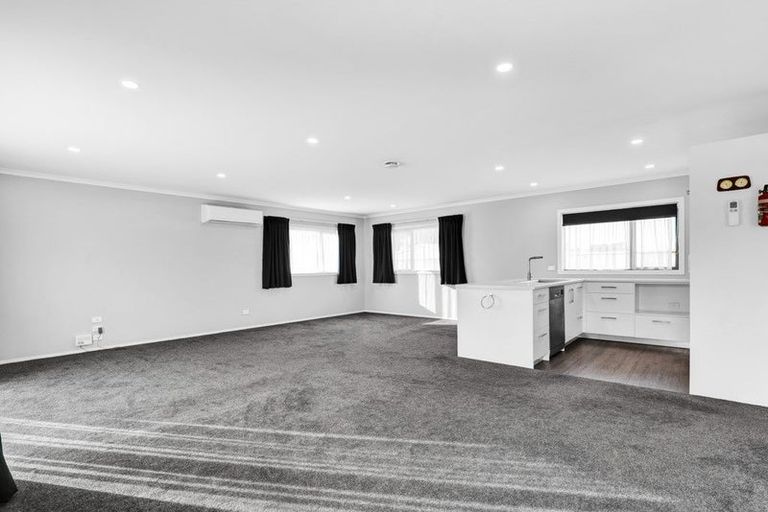 Photo of property in 48b Celia Street, Stratford, 4332