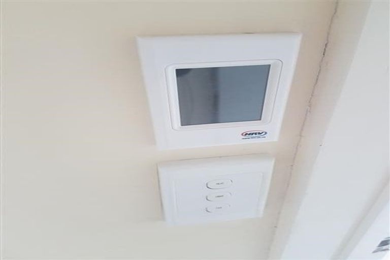 Photo of property in 7/25 Waterview Road West, Takanini, 2112