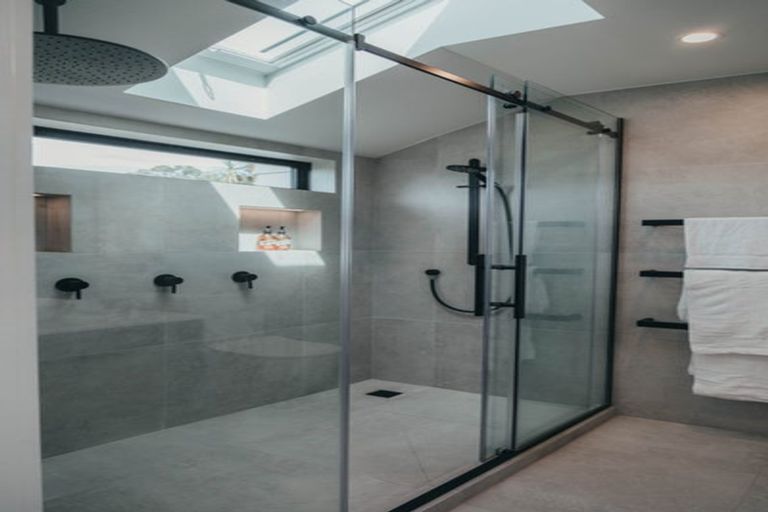 Photo of property in 26b Hythe Terrace, Mairangi Bay, Auckland, 0630