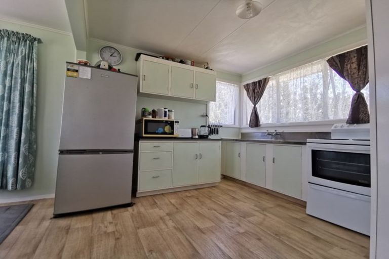 Photo of property in 83 Kitchener Street, Wairoa, 4108