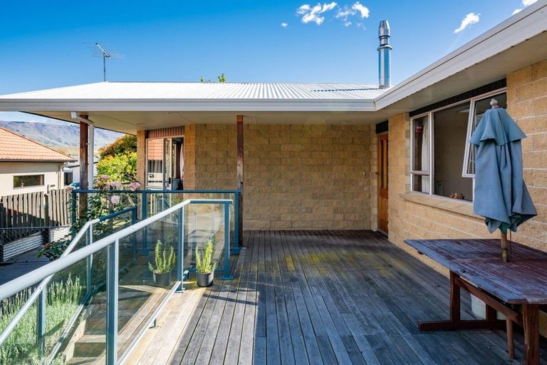 Photo of property in 11 Kerry Court, Cromwell, 9310