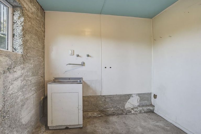 Photo of property in 11 Harwich Street, Balclutha, 9230