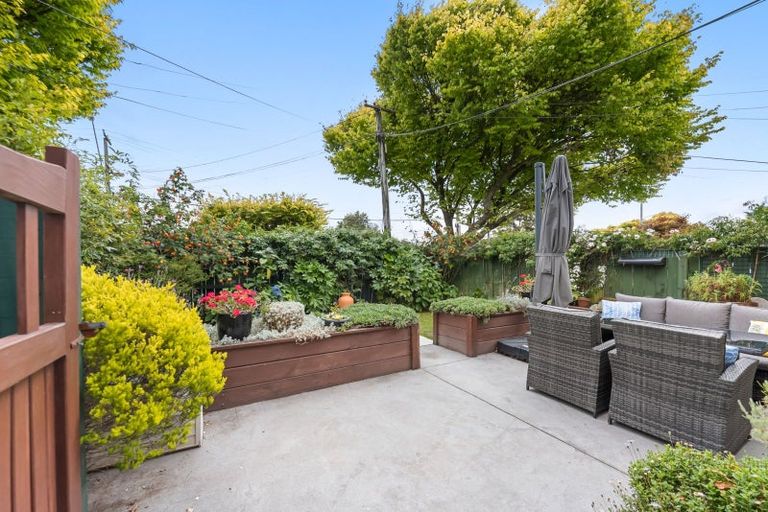 Photo of property in 78 Naenae Road, Naenae, Lower Hutt, 5011