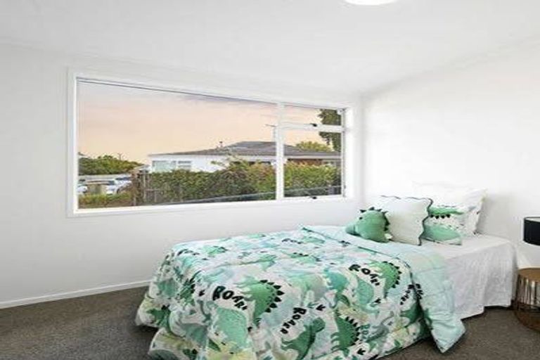 Photo of property in 19 Morrow Avenue, St Andrews, Hamilton, 3200
