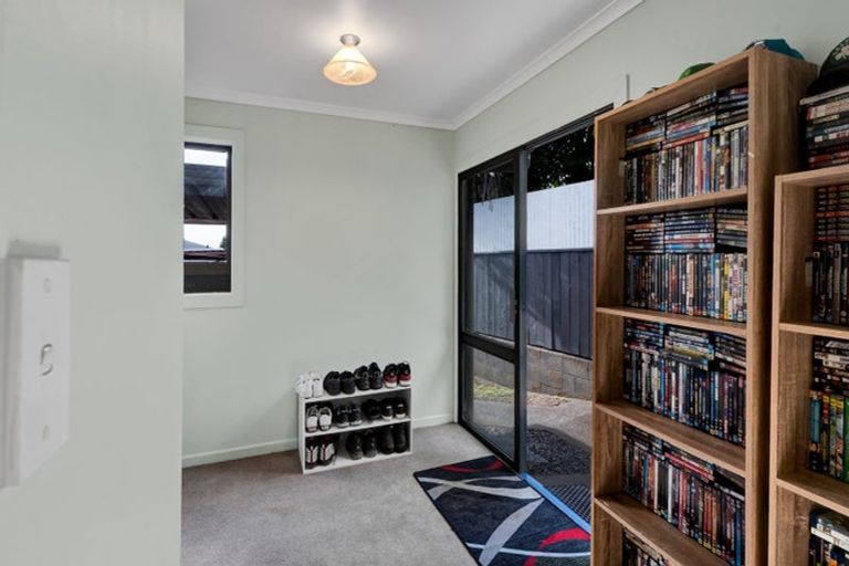 Photo of property in 1c Oswald Place, Stratford, 4332