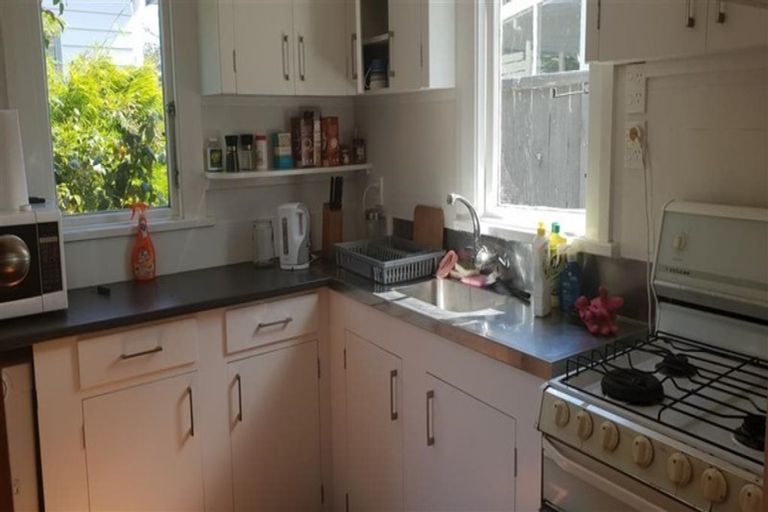 Photo of property in 57b Kauri Street, Miramar, Wellington, 6022