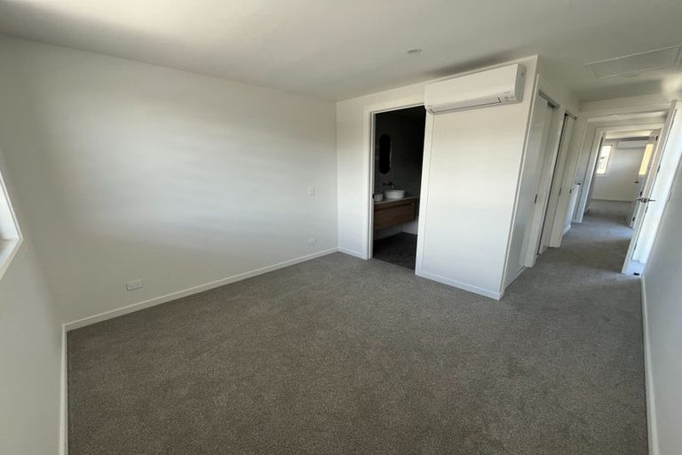 Photo of property in 17 Ryan Loop, Jacks Point, 9371