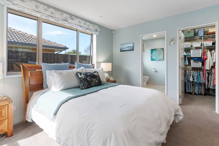Photo of property in 4 Village Lane, Halswell, Christchurch, 8025