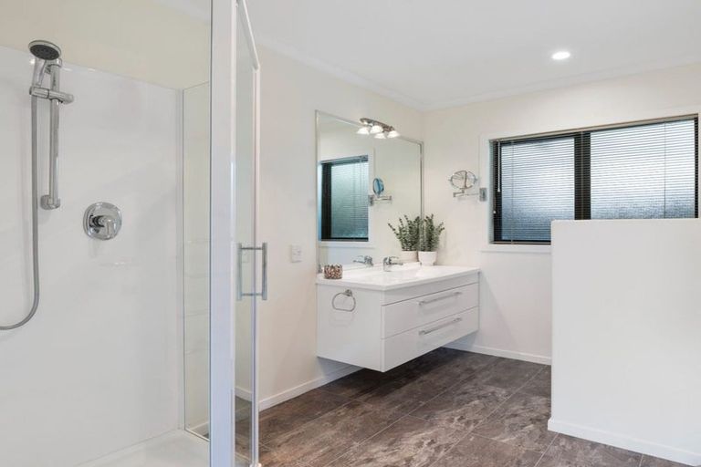Photo of property in 14 March Brown Place, Nukuhau, Taupo, 3330