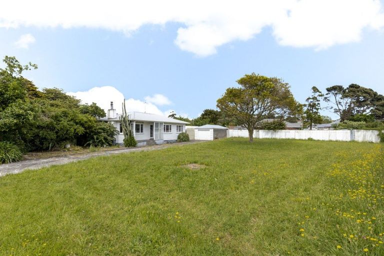 Photo of property in 160 South Road, Spotswood, New Plymouth, 4310