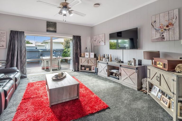 Photo of property in 24 Robinson Street, Rakaia, 7710