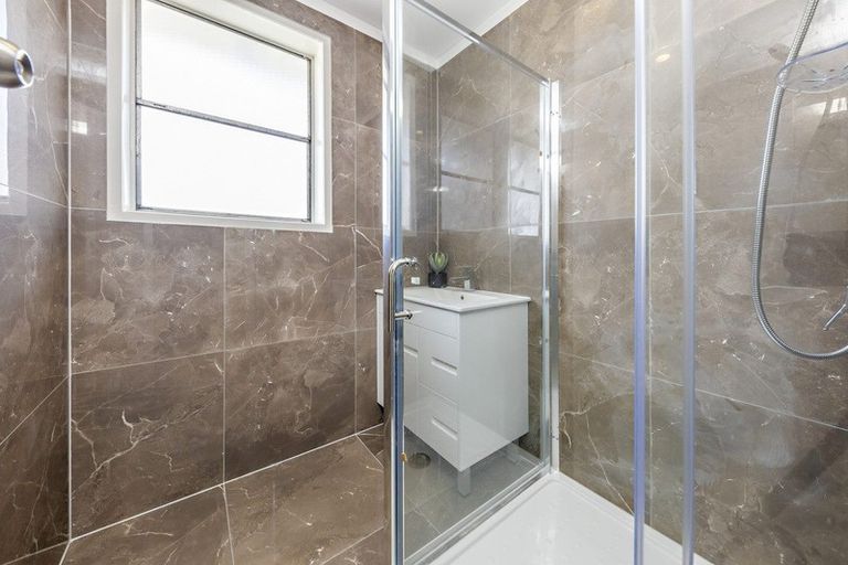 Photo of property in 8 Daniel Avenue, Mangere East, Auckland, 2024