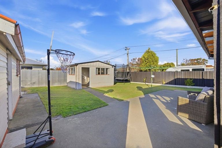 Photo of property in 158 Gayhurst Road, Dallington, Christchurch, 8061