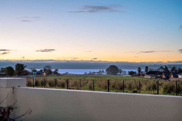 Photo of property in 285unit Vaughan Road, Owhata, Rotorua, 3010