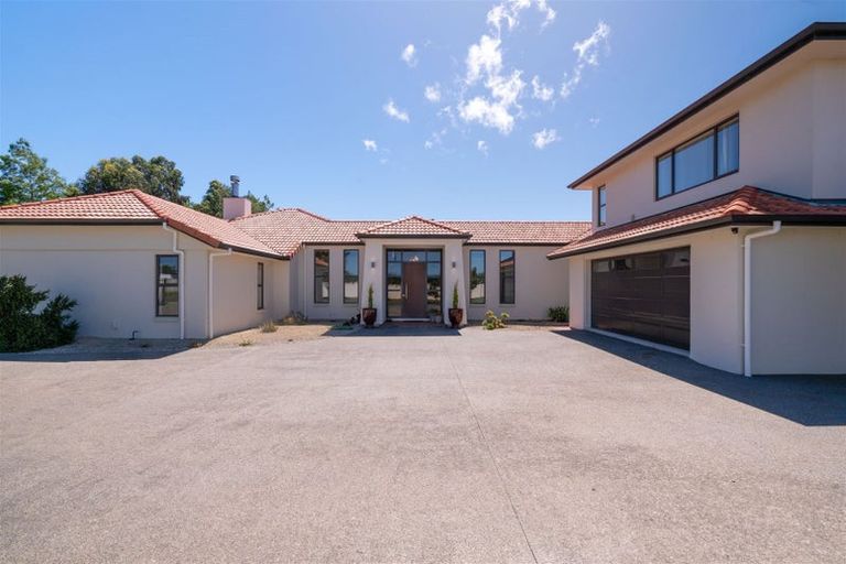 Photo of property in 177 Mazengarb Road, Paraparaumu, 5032
