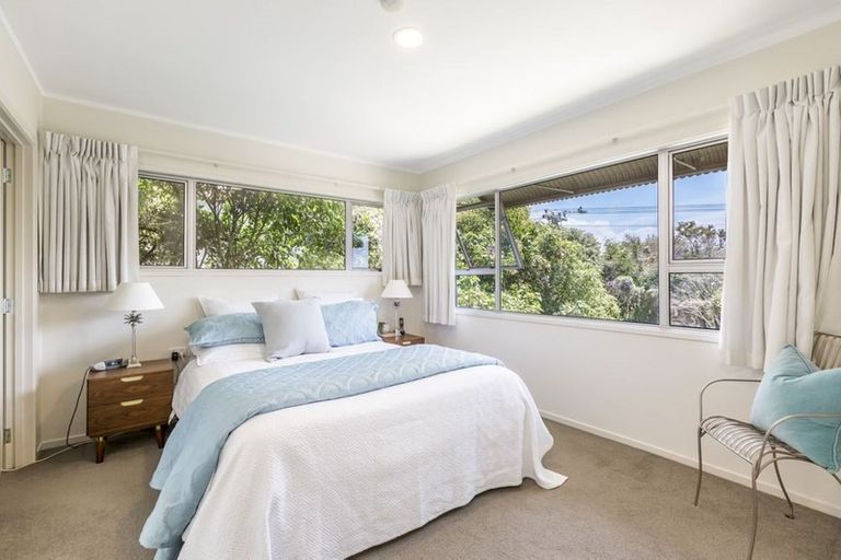 Photo of property in 1/14 Beechwood Road, Rothesay Bay, Auckland, 0630
