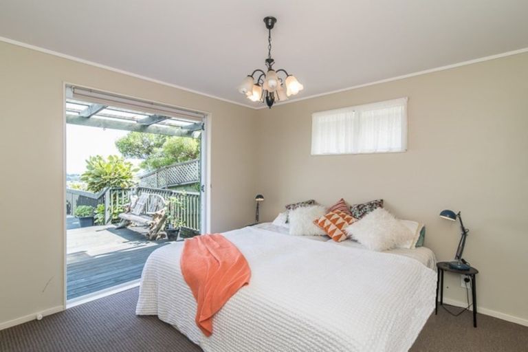 Photo of property in 63 Kotare Street, Waikanae, 5036