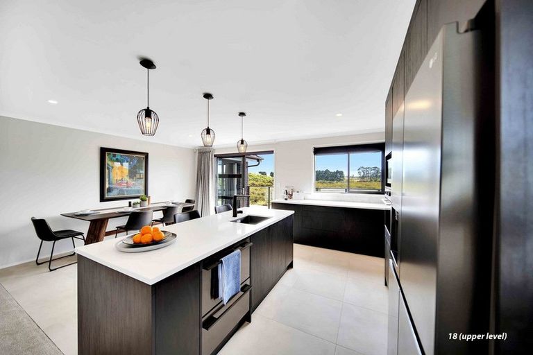 Photo of property in 18a Foreshore Lane, Karaka, Papakura, 2113