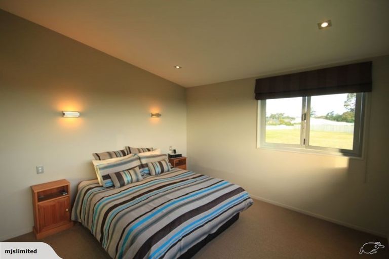 Photo of property in 20 St Johns Heights, Otamatea, Whanganui, 4500