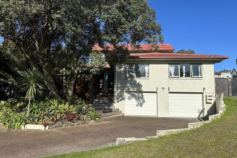 Photo of property in 38 Wyoming Avenue, Murrays Bay, Auckland, 0630