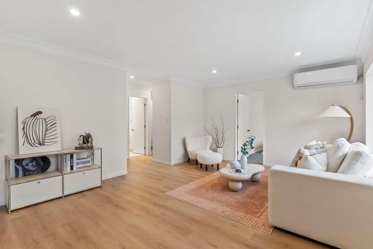 Photo of property in 710a Pakuranga Road, Howick, Auckland, 2010