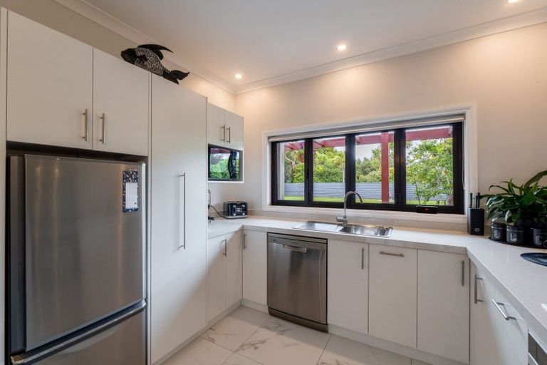 Photo of property in 17 Raeburn Avenue, Otatara, Invercargill, 9879