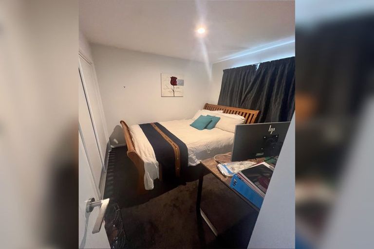 Photo of property in 2/4 Tintagel Lane, Burwood, Christchurch, 8083