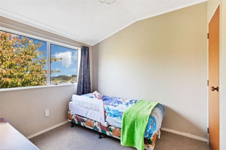 Photo of property in 16 Birch Street, Johnsonville, Wellington, 6037