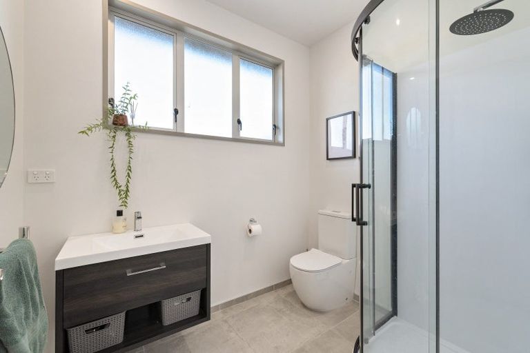 Photo of property in 108 Kings Drive, Wanaka, 9305