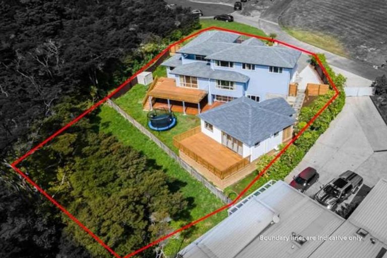 Photo of property in 72 Bur Oak Terrace, Schnapper Rock, Auckland, 0632
